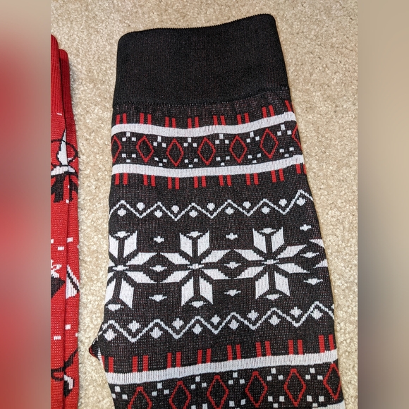 3 pairs of Holiday themed fleece lined leggings Sz M 7-9 EUC - Picture 6 of 10